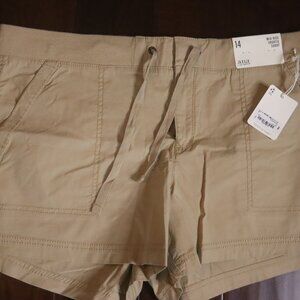 a.n.a Mid-Rise Shorts Tan 14 NWT 2.5" ✨ Lowest Offering